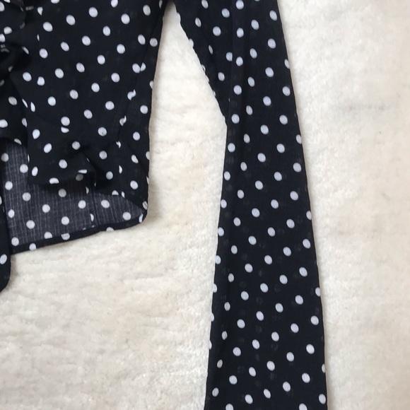 Super Cute Polka Dot  Blouse - Picture 5 of 5